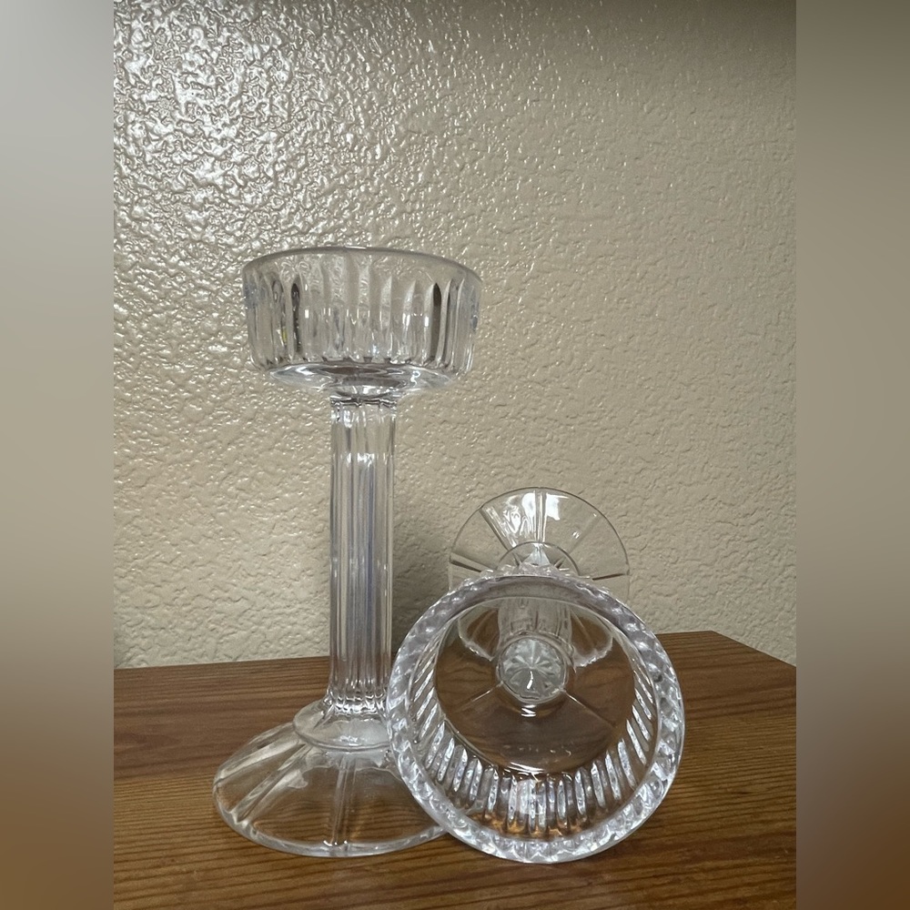 Shannon Crystal Designs of Ireland: 2 Candle Holders 7” - Picture 6 of 11